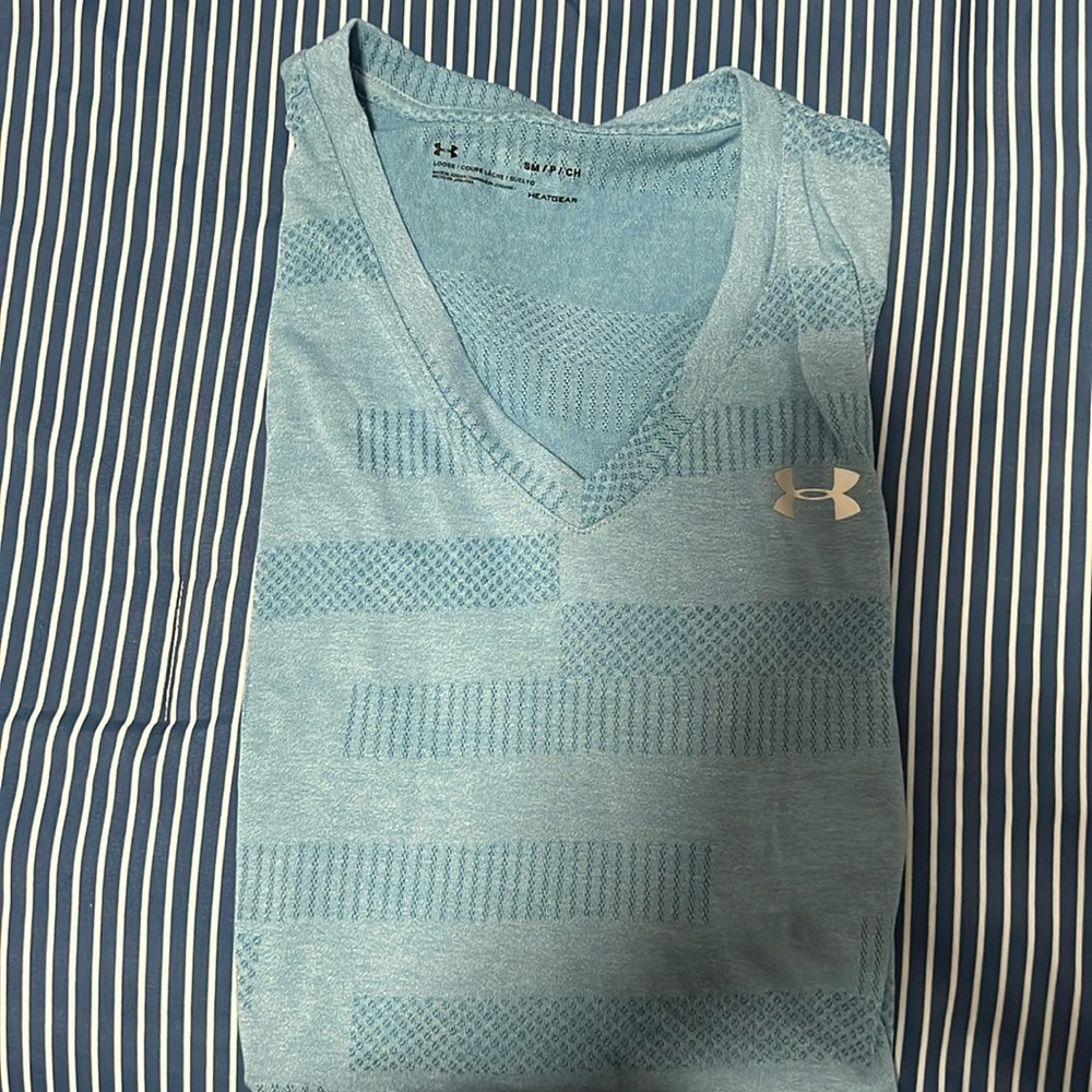 UNDER ARMOUR -WOMENS